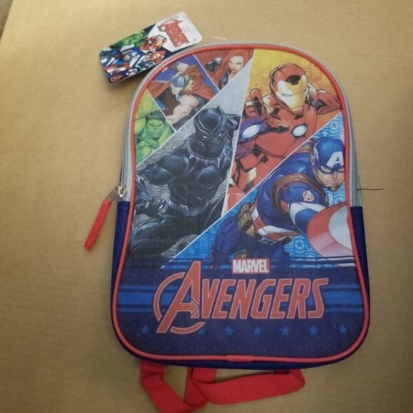 Marvel Avengers 11" Backpack and lunch bag - Picture 2 of 10